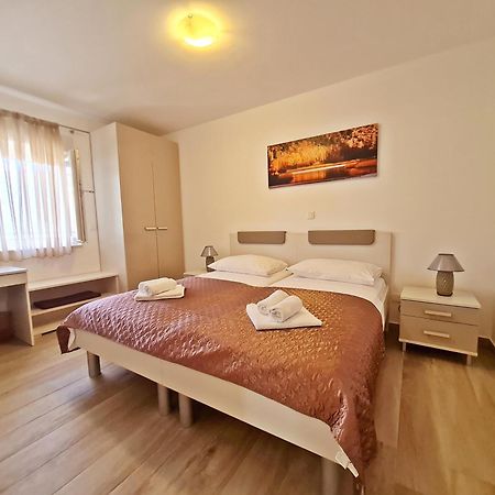 AB Villa Podstrana Exteriör bild