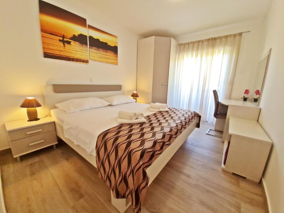 AB Villa Podstrana Exteriör bild